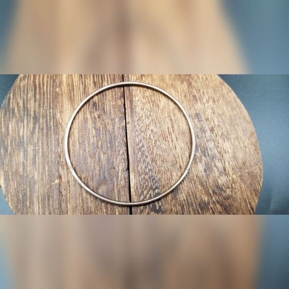 Jewelry - Silver tone slider bracelet B938